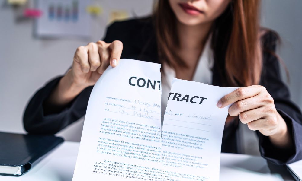 The 4 Types of Breach of Contract Violations
